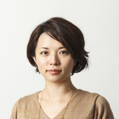 西野 莉英の写真